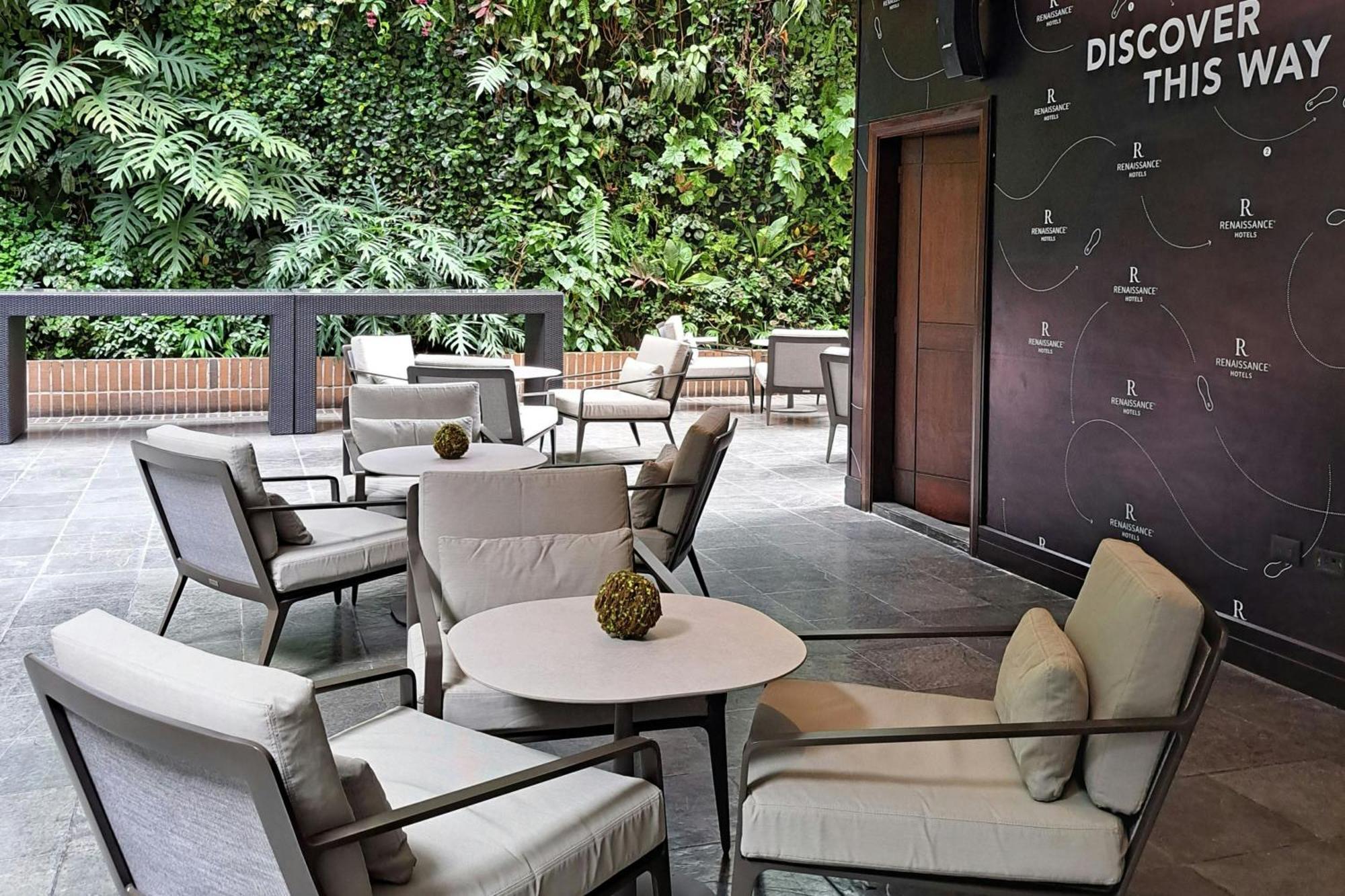 Renaissance Caracas La Castellana Hotel Exterior photo