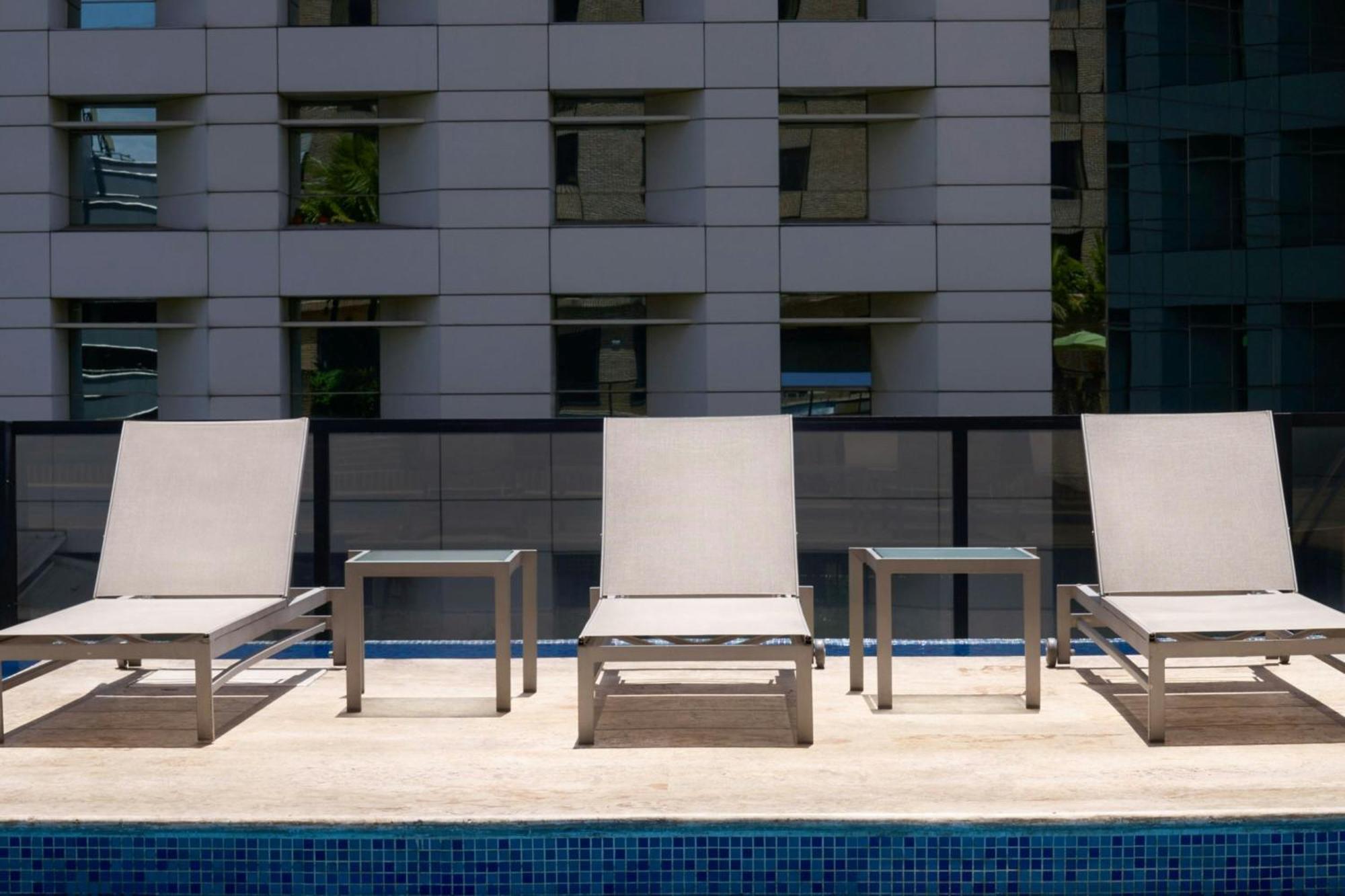 Renaissance Caracas La Castellana Hotel Exterior photo